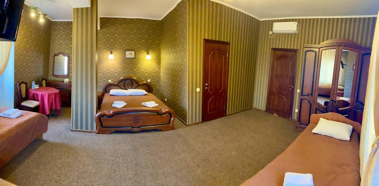 Golden Lion Hotel Boryspilʼ 외부 사진