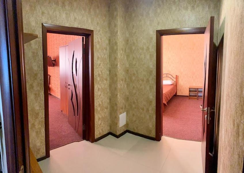 Golden Lion Hotel Boryspilʼ 외부 사진
