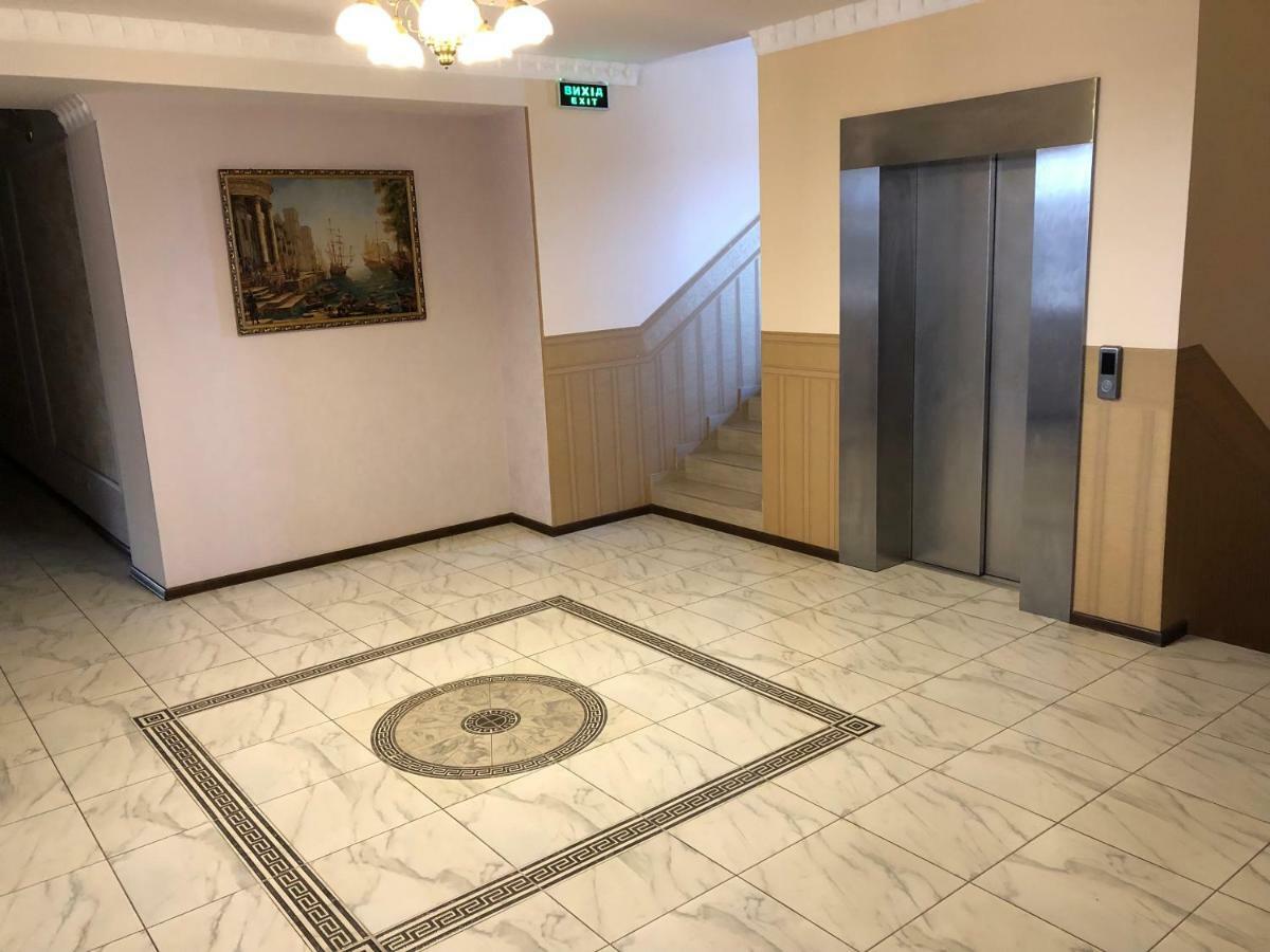 Golden Lion Hotel Boryspilʼ 외부 사진