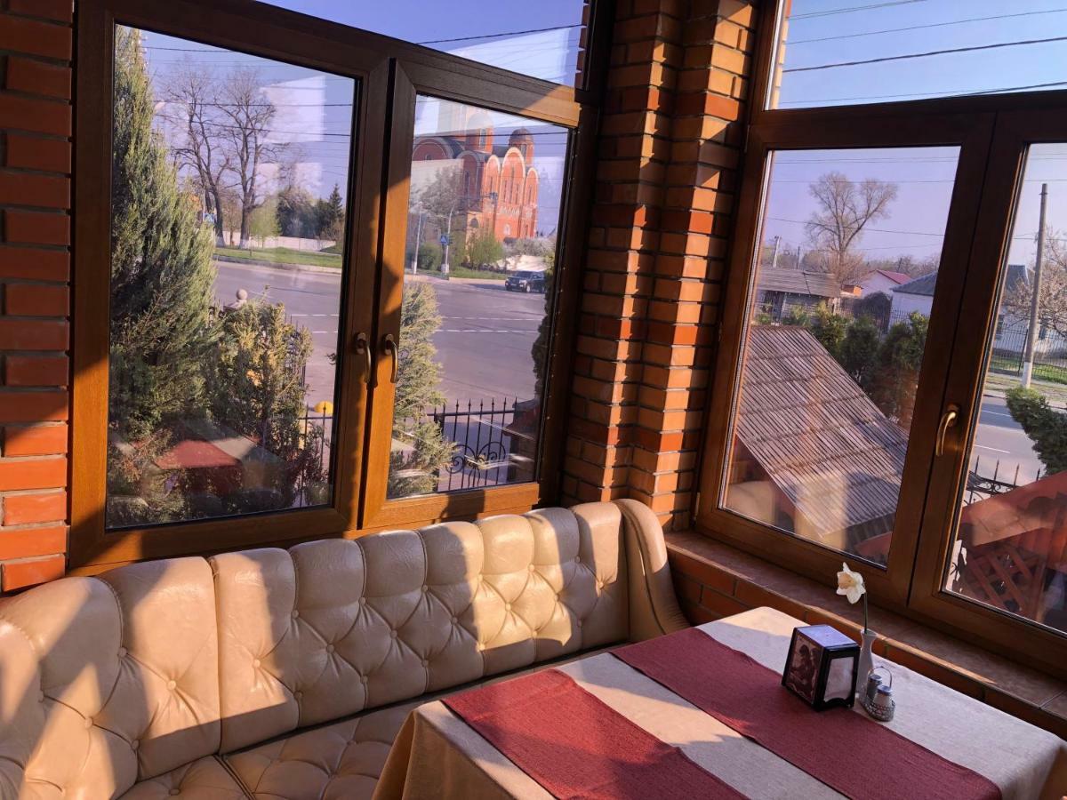 Golden Lion Hotel Boryspilʼ 외부 사진
